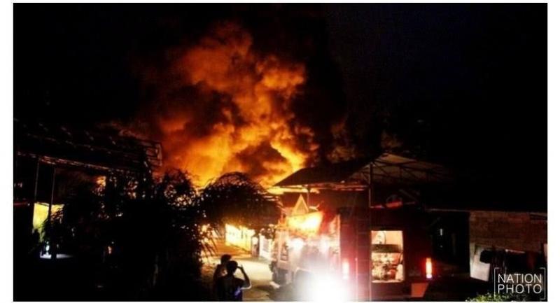 Massive fire hits rubber factory in Trang