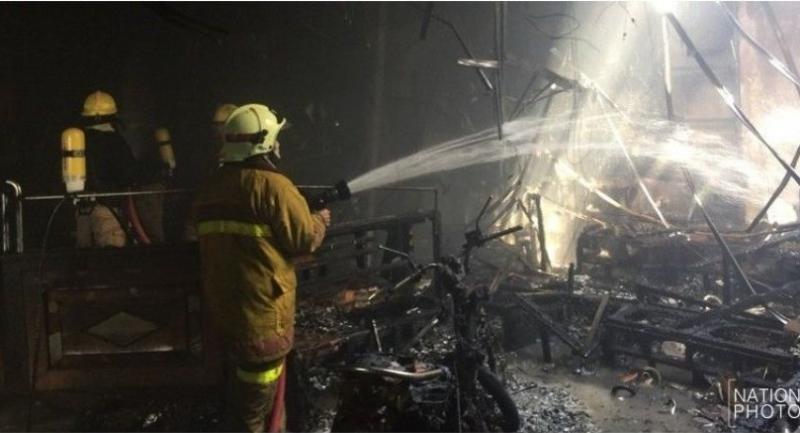 Three injured in Thonglor building fire
