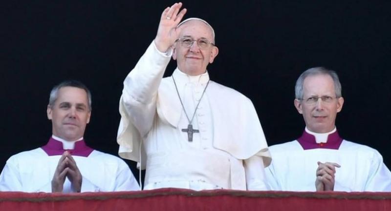 Pope's Christmas message seeks peace in Jerusalem