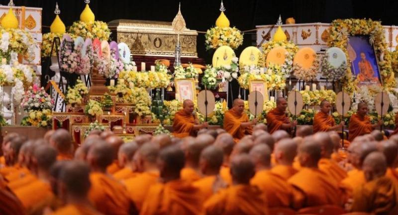 Thousands mourn northeastern monk