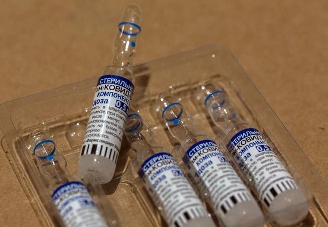 Russia demands vaccine shots back after Slovakia doubts quality