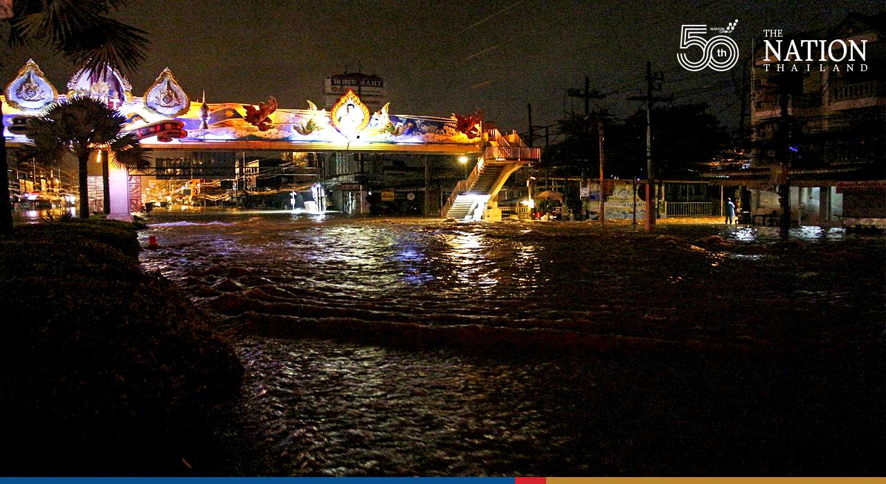 Heavy continuous rainfall inundates Pattaya, some parts of Chonburi