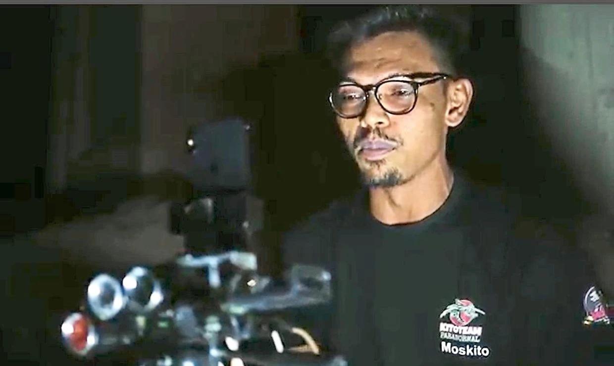 The Malaysian ghost hunter who live streams paranormal activities online